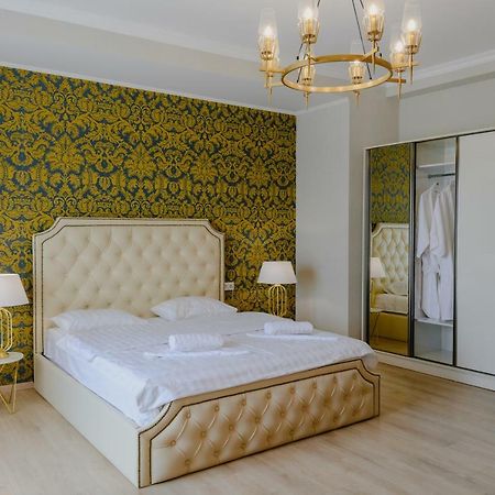 Golden Globe Boutique Hotel Tbilisi ภายนอก รูปภาพ