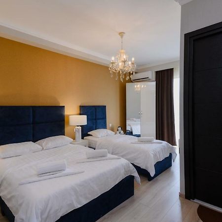 Golden Globe Boutique Hotel Tbilisi ภายนอก รูปภาพ