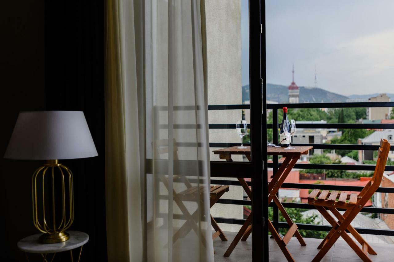 Golden Globe Boutique Hotel Tbilisi ภายนอก รูปภาพ