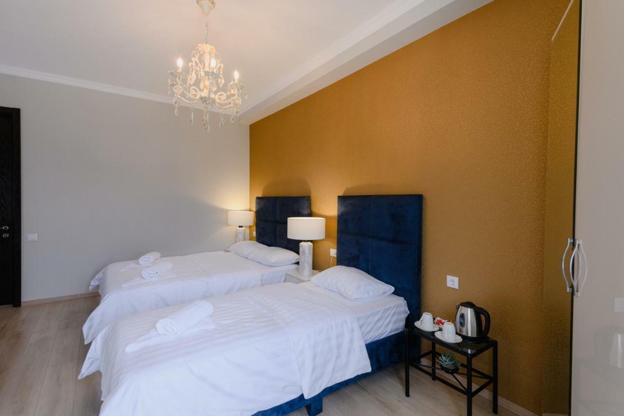 Golden Globe Boutique Hotel Tbilisi ภายนอก รูปภาพ