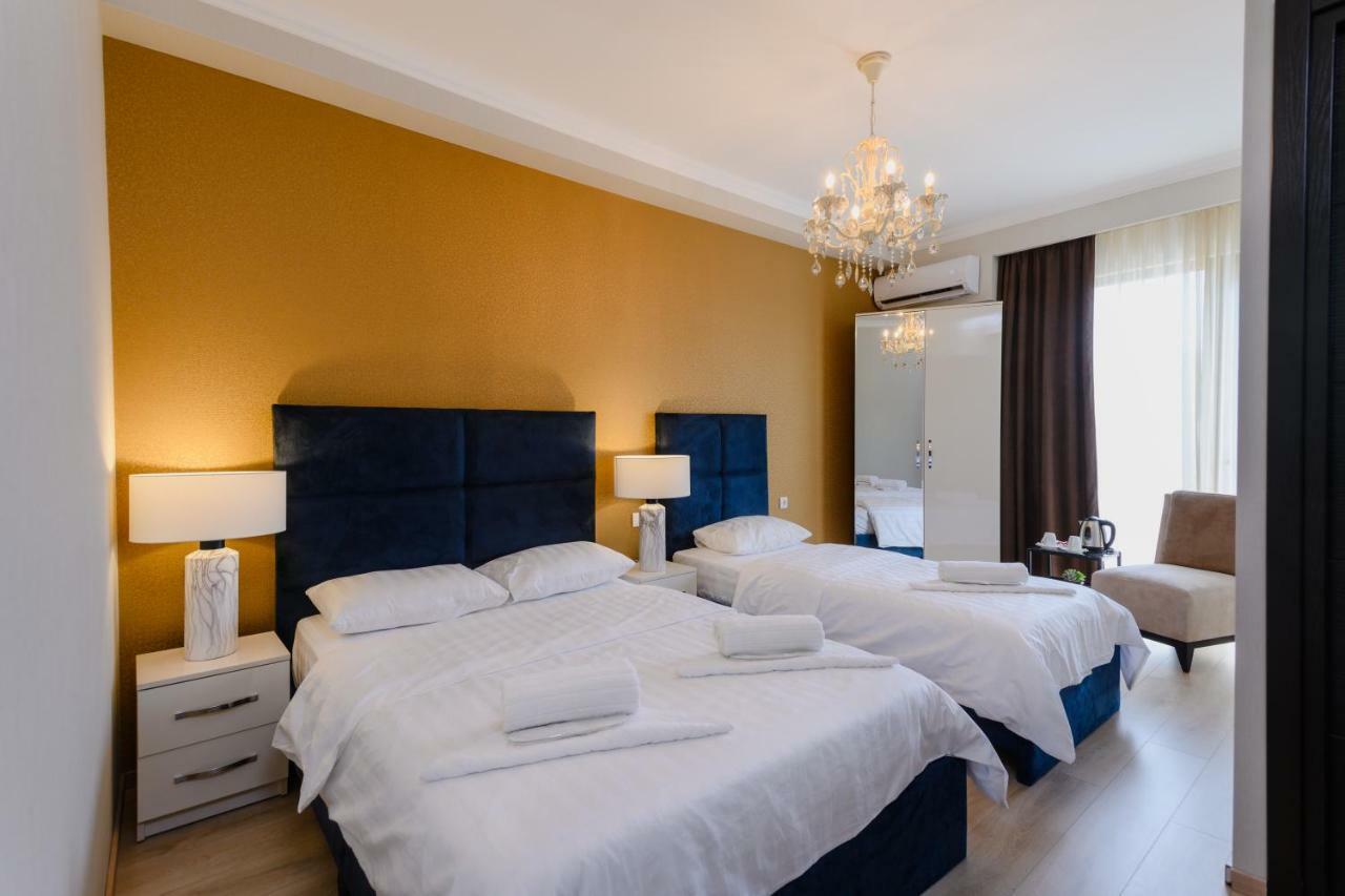 Golden Globe Boutique Hotel Tbilisi ภายนอก รูปภาพ